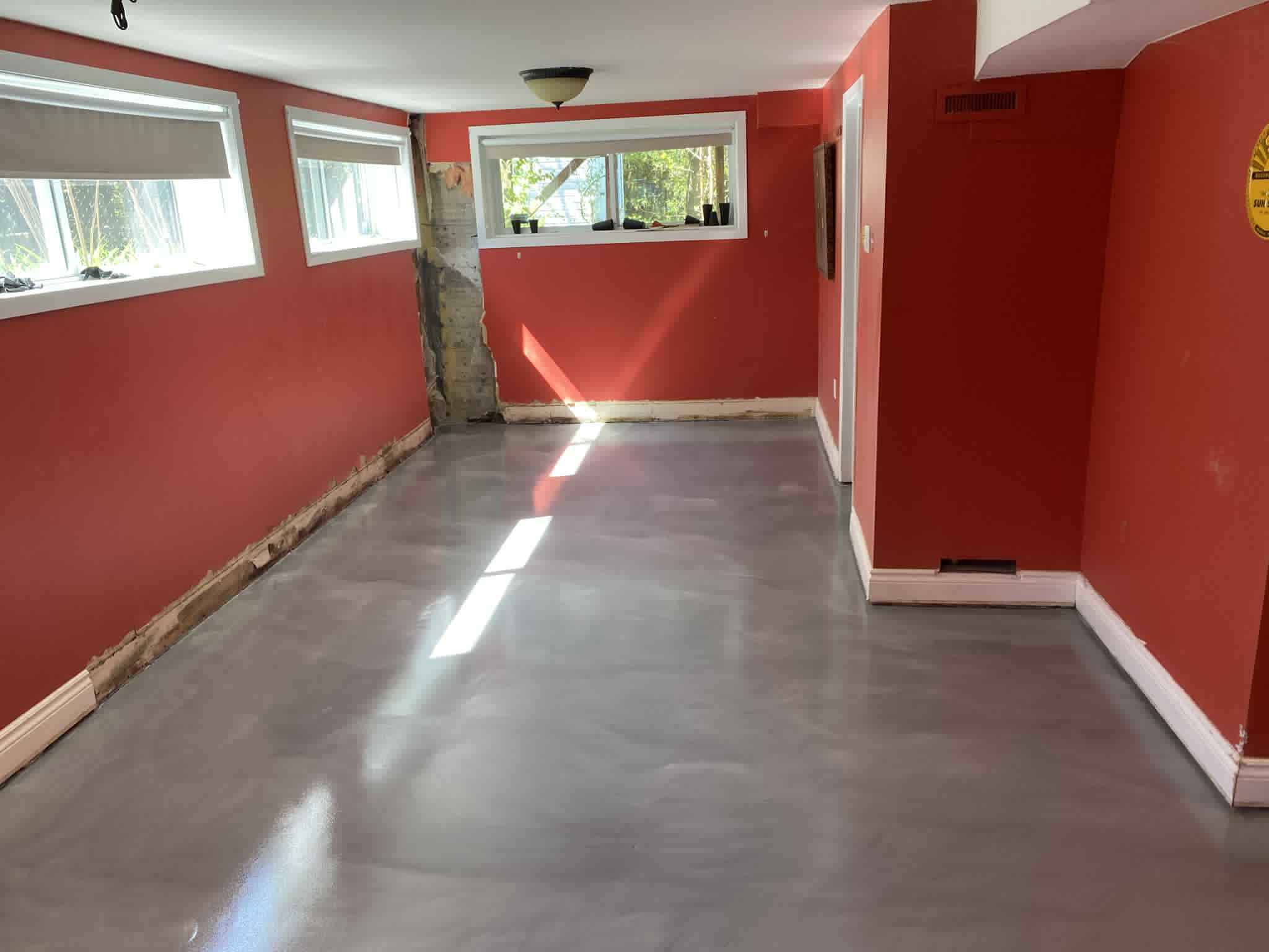 Metallic epoxy floor